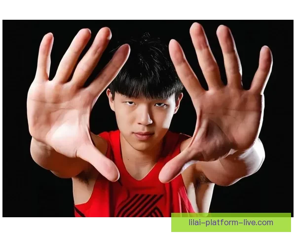 斯普利特称赞杨瀚森尽管上场时间减少仍展现出成长与进步